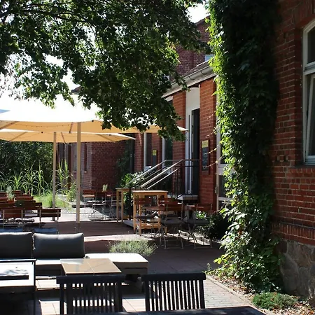 Sankt Georg 3* Neubrandenburg
